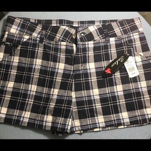 Sabree Women's  Shorts, size XL